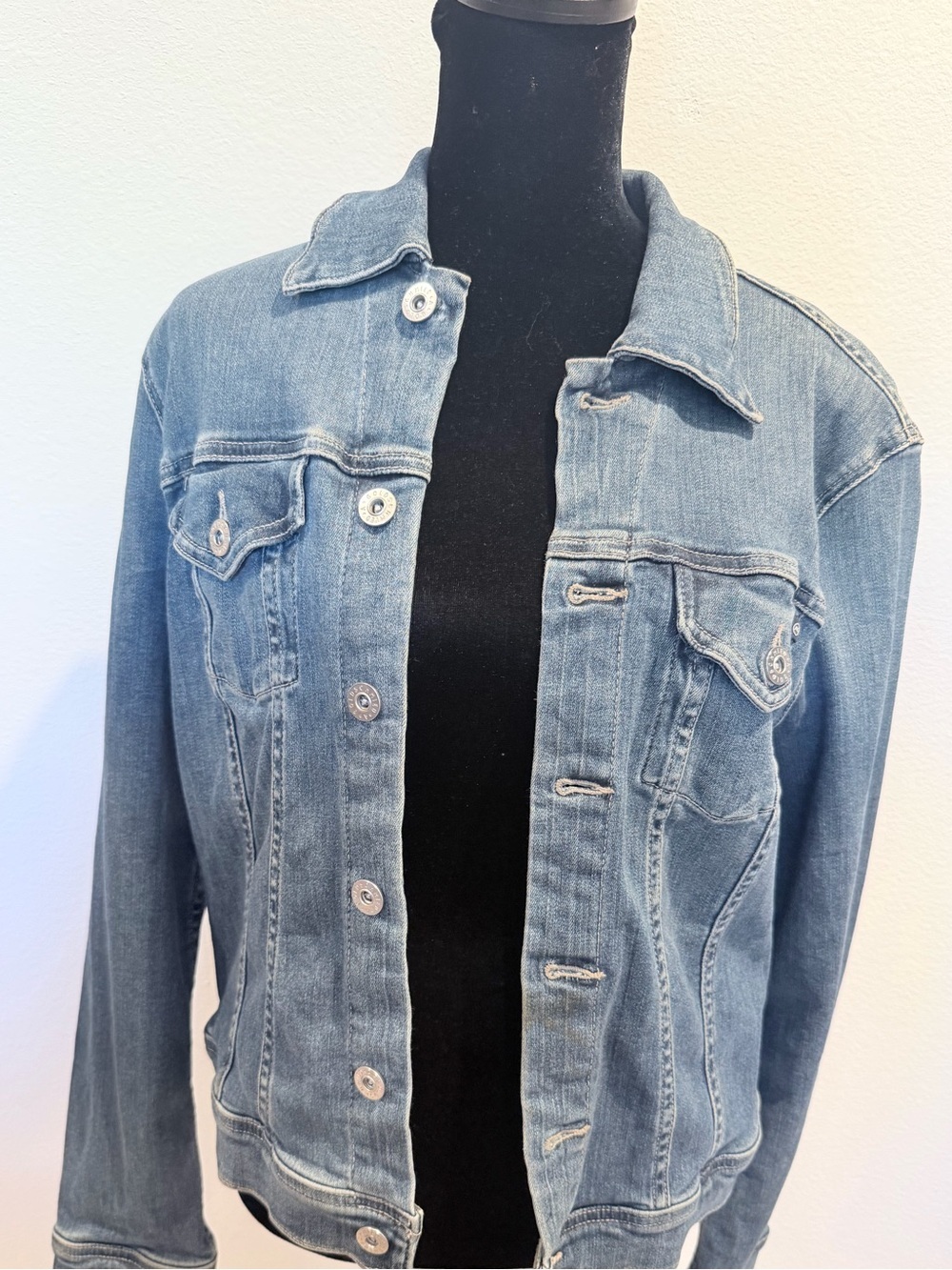 AG Adriano Goldschmied Light Blue Denim Jacket - Picture 6 of 12